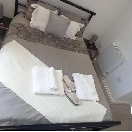 Lovely 2-Bedrooms With Free Parking Canvey Island Exterior foto